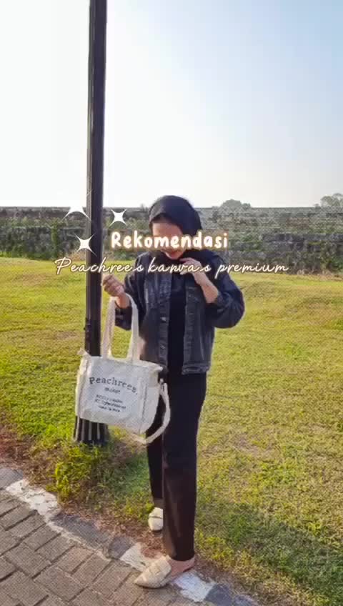 Totebag FTR - Tas Wanita Model Terbaru Dengan Bahan Tebal DINIR D300 dan Resleting - Korean Style, Cocok untuk Cewek - Kualitas Premium