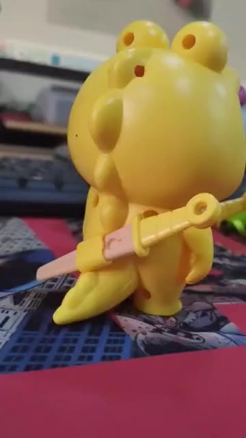 AH Gantungan Mainan Boneka  Shinchan Kustom Buaya Berubah Wajah