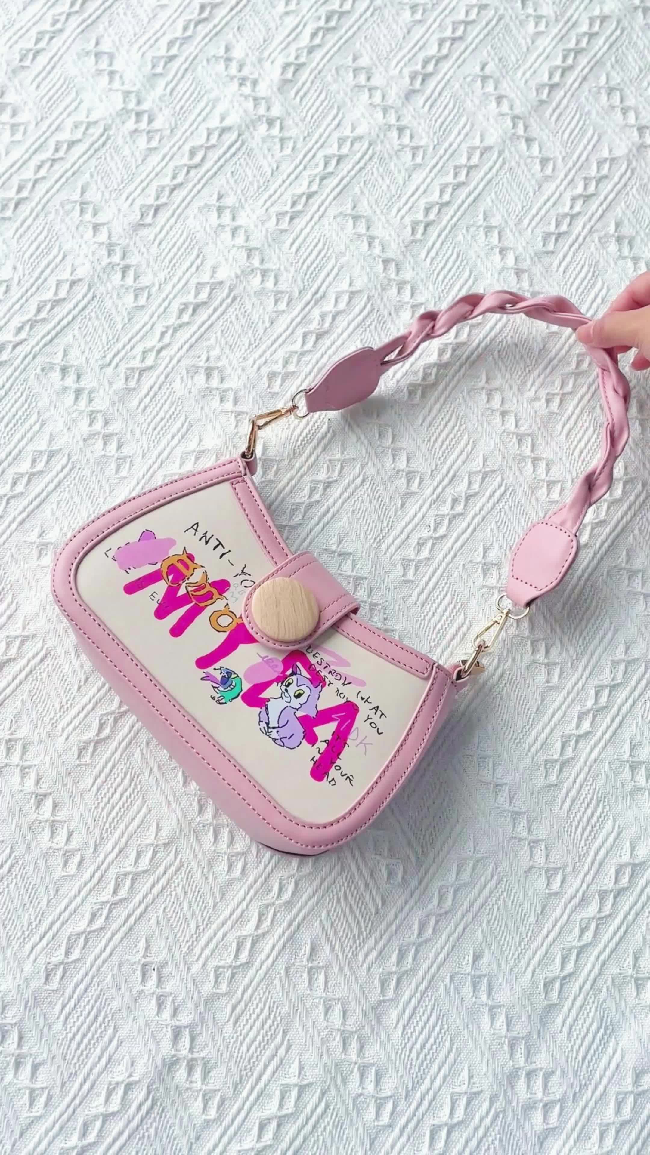 【Ready】Bahu  Selebriti Internet Asing Gaya Tas Kecil Tas Wanita 2024 Baru Trendi Tekstur Tas Bahu Musim Semi Messenger Tas High-End Ketiak tas Selempang