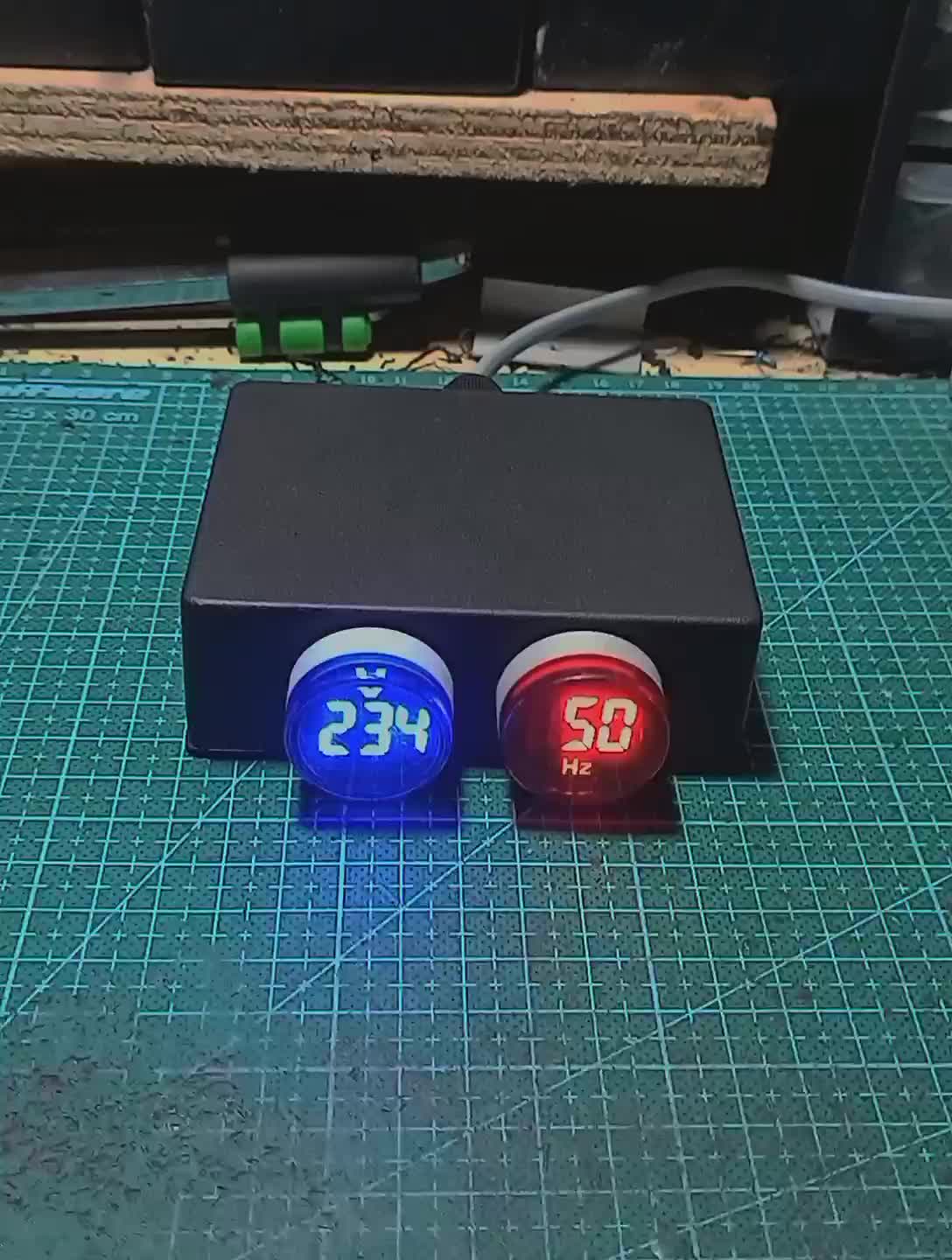 volt meter dan hz meter listrik digital