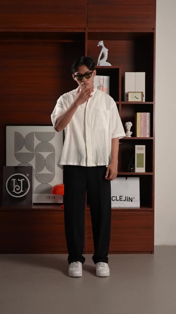 UNCLEJIN - La Vie OVS Collarless Linen Shirt
