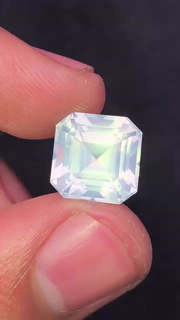 Rare Color Amethyst 7,36ct