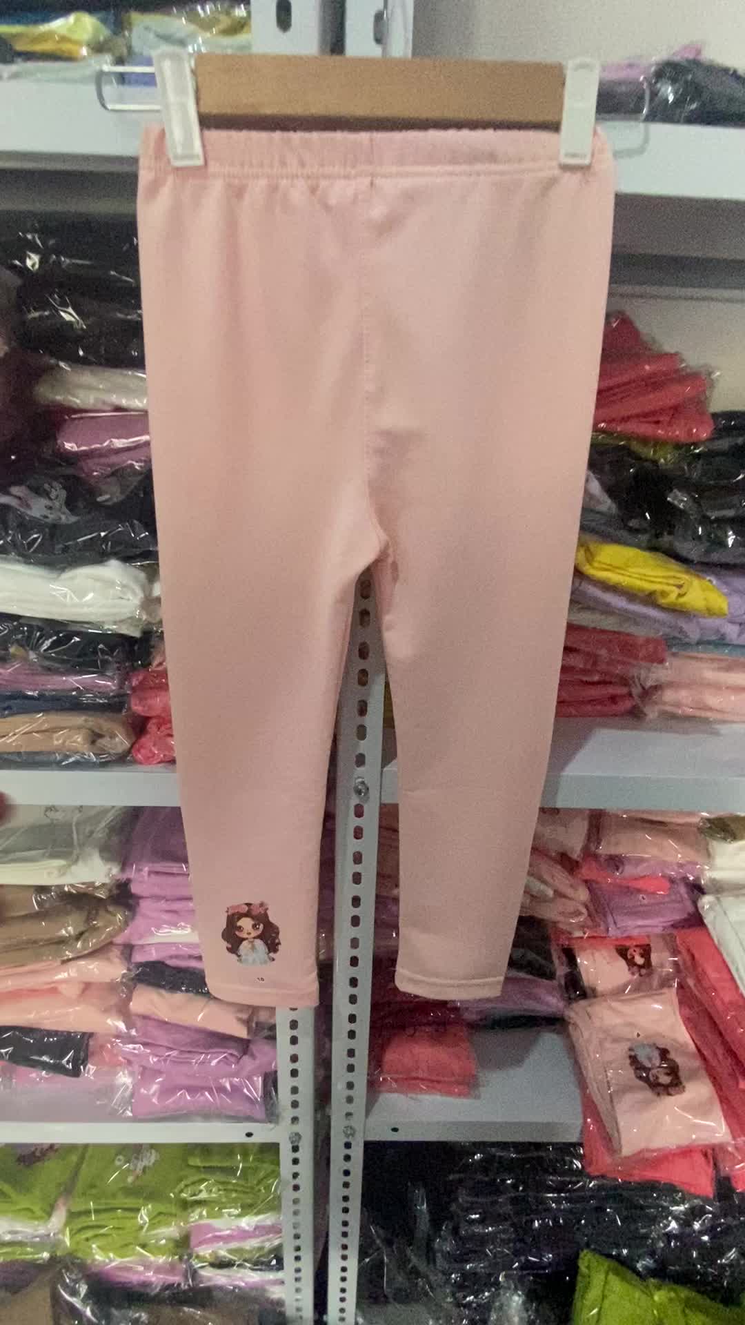 Paket Hemat 5 Pcs Celana Legging Anak Perempuan Umur 1-12 Tahun / Lejing Anak Cewek / Bawahan Anak Perempuan / Legging Katun Perempuan Bunga Rose / Straight / High-Waist / Long Katun / Karakter Mix Variasi / 100% Cotton Abu Hitam