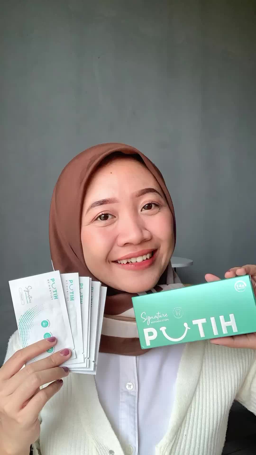 PUTIH Signature Whitening Strips Pemutih Gigi dari Dokter Gigi