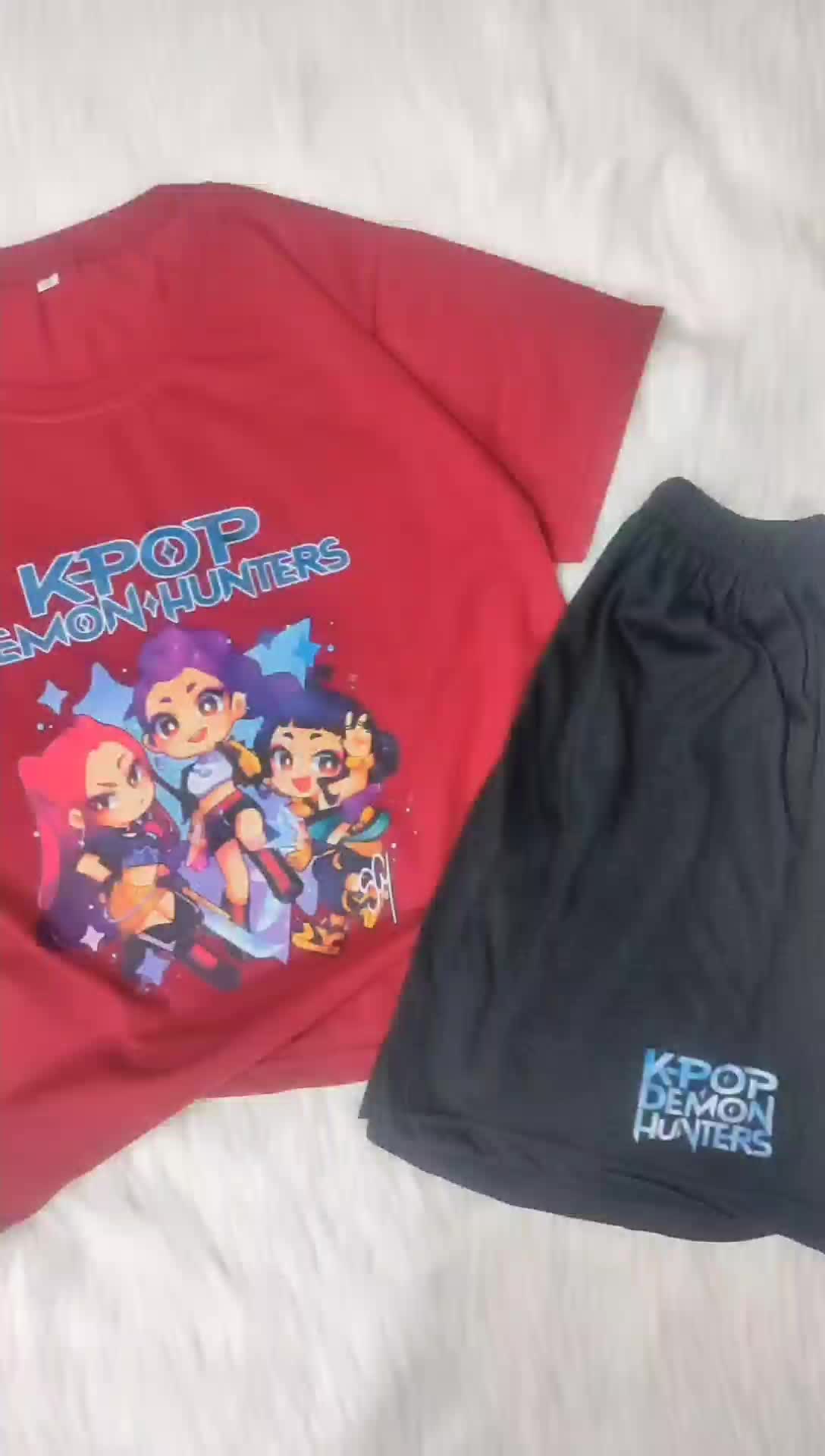 Setelan Baju dan Celana Pendek Anak Kpop Demon Hunter Unisex Usia 1-10 Tahun - Setelan Anak Demon Hunter Katun Adem