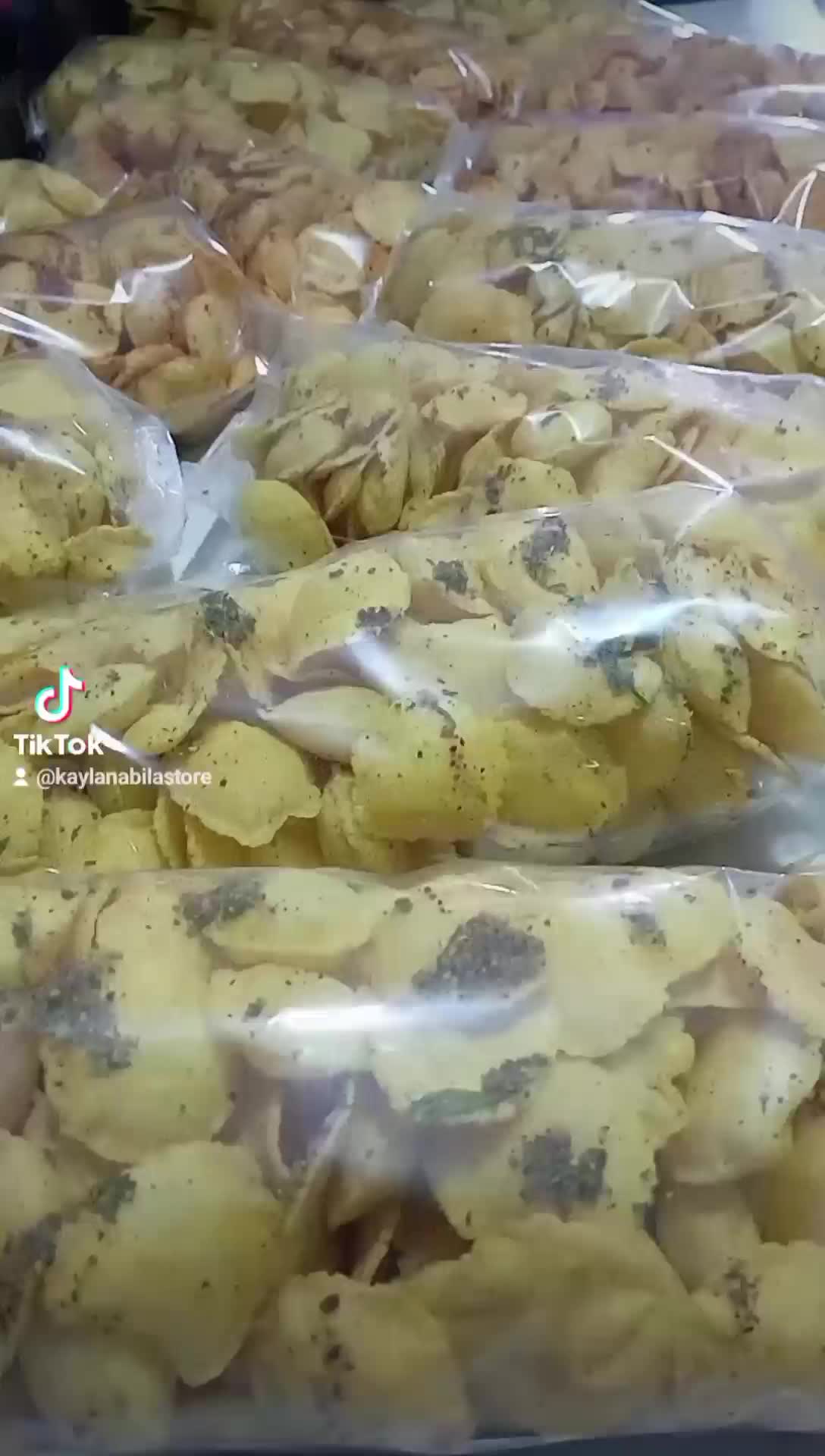 Snack cemilan comring singkong enak gurih renyah 500 gr