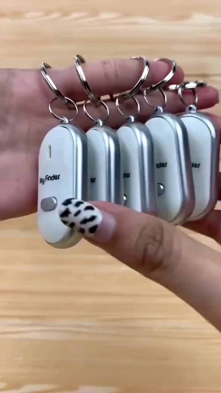 Gantungan Kunci Siul Anti Hilang Lupa Key Finder Keychain Senter LED