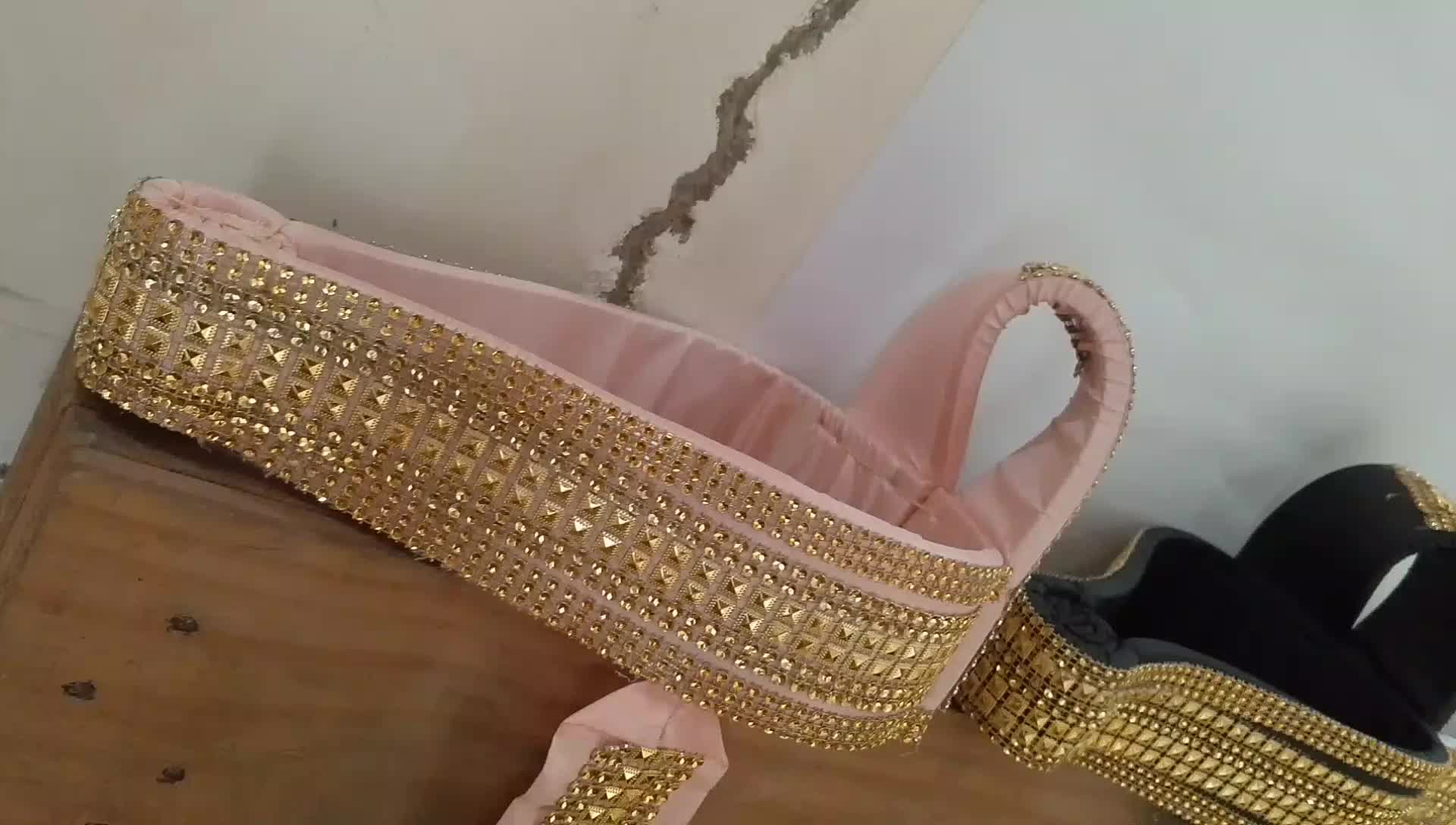 Sigara dewasa mewah pengantin pria bugis-makassar. Putih, Hitam,Baby pink