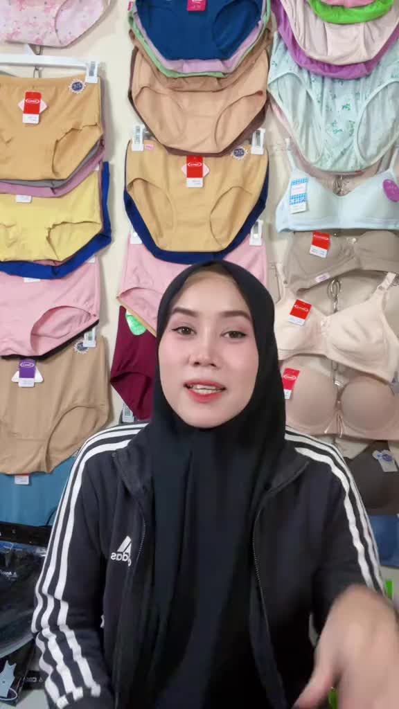 Celana Dalam Wanita Dewasa Golden Nick 939 Bahan Katun Warna Tua Isi 6Pcs Premium Quality