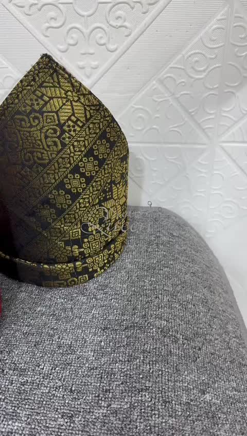 Tanjak Dewasa Songket Palembang/Topi Songket Karet Belakang /Ikat Penutup Kepala Anak Pria