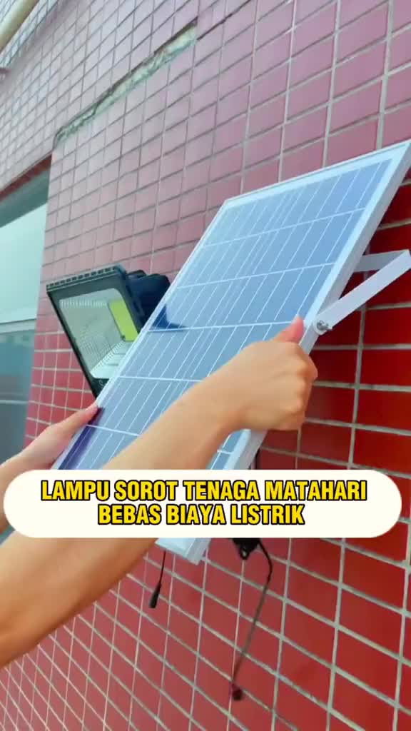 【Obral Terlaris 2025】GOODE Lampu Sorot Sel Surya Tahan Air IP67 Lampu LED Surya Lampu Panel Surya Lampu Luar Ruangan Gratis Stok Tersedia