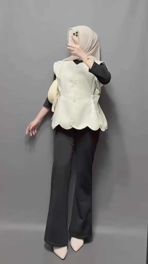 DazzelChic OOTD 4 In One Set Korean Style ( Vest - Manset - Bella Square - Cutbray ) Cherish Vest Wanita Kekinian Atasan  - SET AB419 look