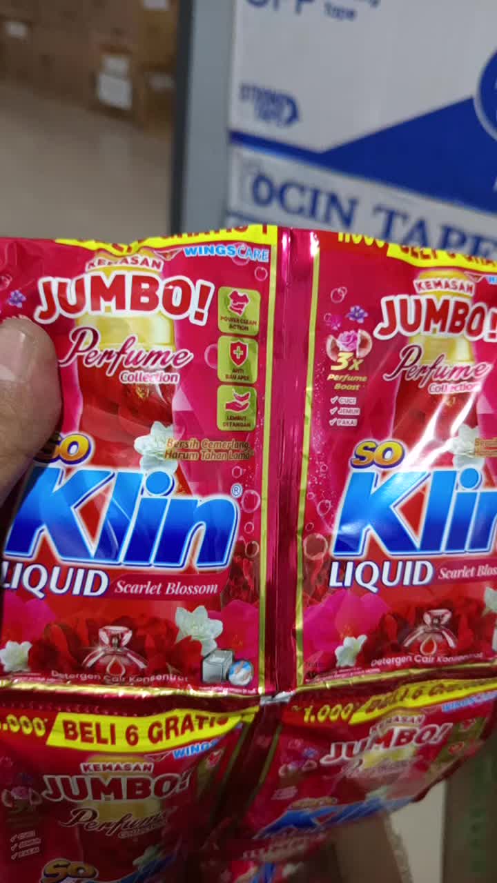 So Klin Liquid Jumbo 1000an 40ml  Isi 8 Renteng (56 Sachet) - Deterjen Cair Provence Lavender untuk Pakaian Bersih Maksimal dan Harum Tahan Lama