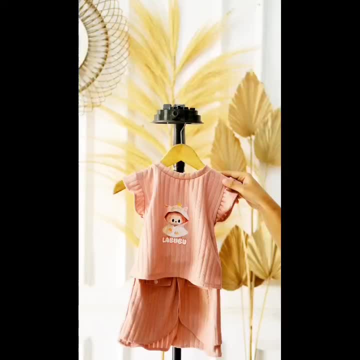 SETELAN ANAK KNIT HORNET VARIASI KANCING MOTIF LABUBU xxxl 3-4 tahun