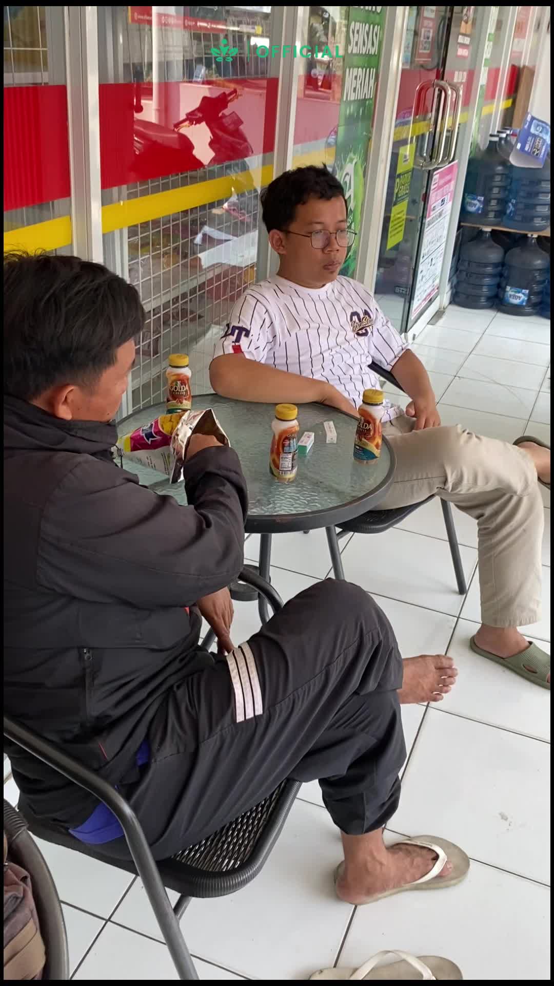 ZHI YANG YAO Inhaler Mood Booster Aromaterapi Membangkitkan Rasa Hangat Antusias Menyenangkan Gembira Positif Fresh