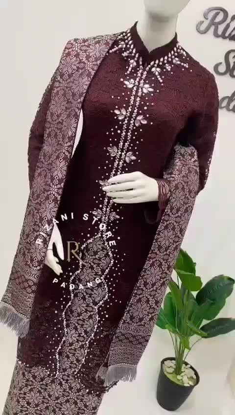 Kebaya Modern/Kebaya yura/Kebaya Tunik Payet / Tunik Brokat / kebaya sanghai / Kebaya Modern / Kebaya tile / Kebaya Favorite / Batik Couple Wanita Kondangan Pesta Atasan Setelan Panjang Baju