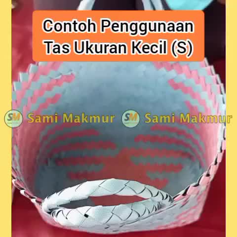 Sami Makmur PAKET 10 PCS Tas Anyam Plastik Lurik Kecil S 24x21x23 cm untuk Parcel Pesta Belanja Souvenir Ringan & Lipat Mudah Dibawa
