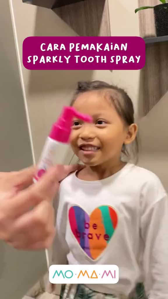 Momami Sparkly Tooth Spray with Xylitol 20ml - Semprotan Perawatan Kesehatan Gigi dan Gusi Anak Bayi - Oral Care