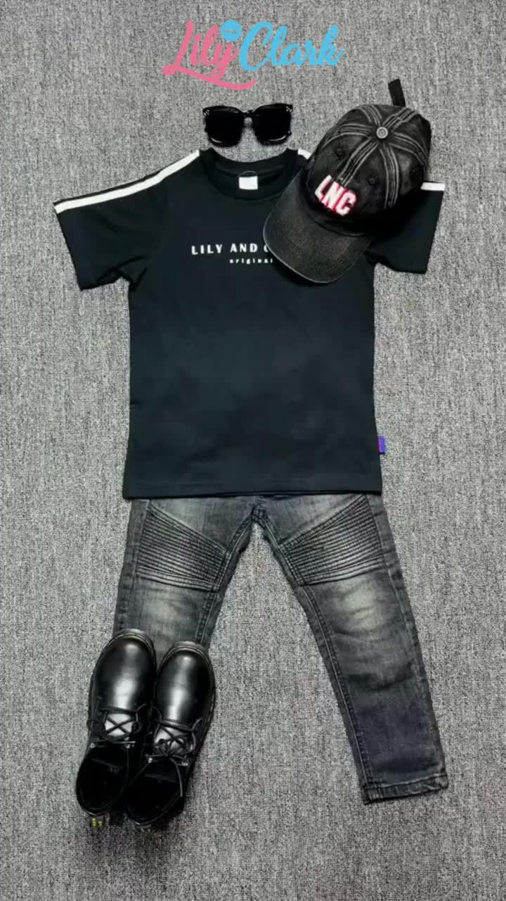 Lily And Clark Kaos Anak Laki-Laki Pendek Warna Hitam Salur/List KLC65 fashion