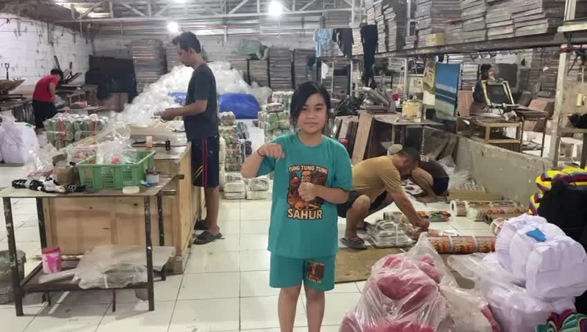 SETELAN BAJU DAN CELANA ANAK LAKI LAKI DAN PEREMPUAN SET BAHAN KATUN PREMIUM GAMBAR TUNG TUNG SAHUR