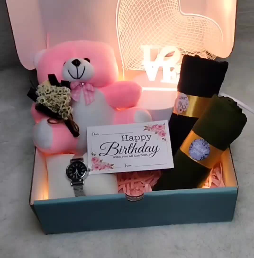 kado ulang tahun hampers hijab jam tangan Boneka Hadiah