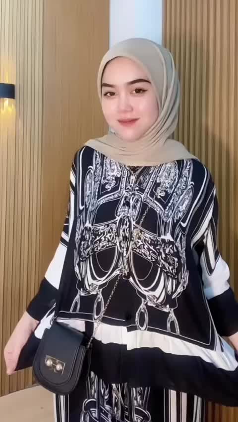 Razka Set Rayon Rempel Semi Crop / Setelan Wanita Atasan