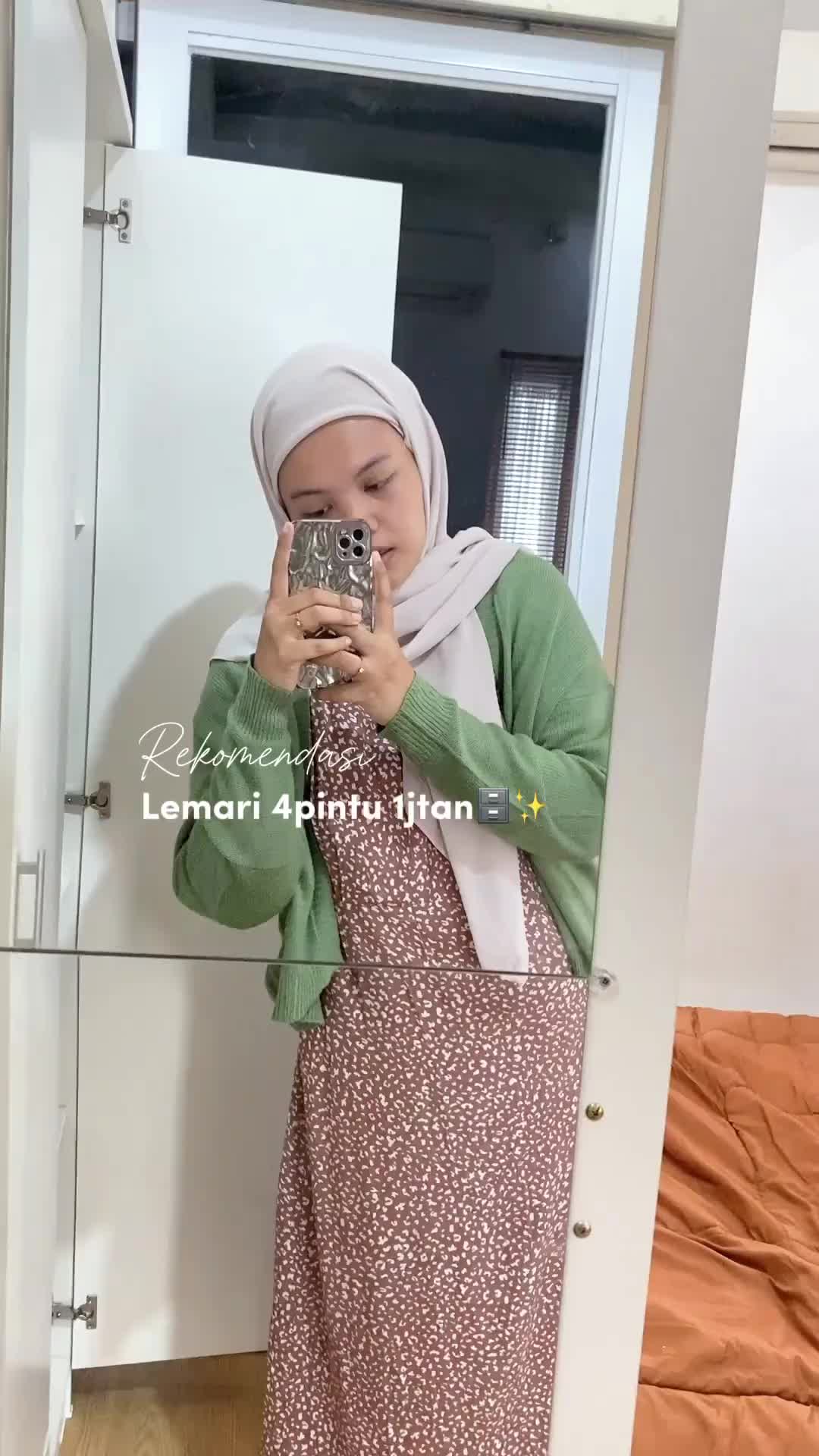 PIRA METROPOLIS OX -  ASTA 4PL Lemari Pakaian 4 Pintu dengan Laci