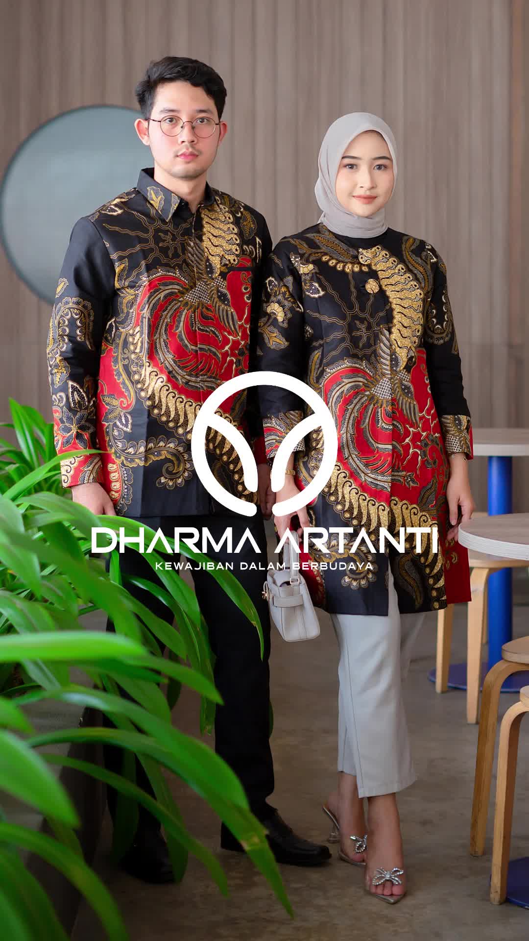 DHARMA ARTANTI | Couple Batik Motif Merak Lapis Trikot/Furing Full Body Lengan Panjang Busui Friendly/Wudhu Friendly | Batik Kantor | Batik Premium | Atasan tunik batik jumputan