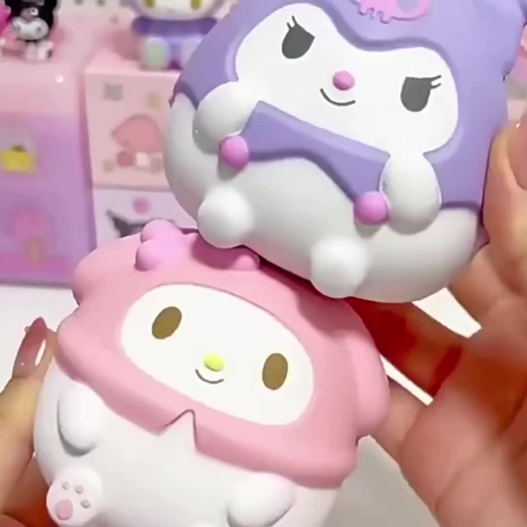 Squishy Melody Kuromi Hello Kitty Cinnamoroll Sanrio Mainan Squisy Lucu Pencet Super Slow/Mainan Squisi Lucu Size Besar Mainan Anak Koleksi Toys