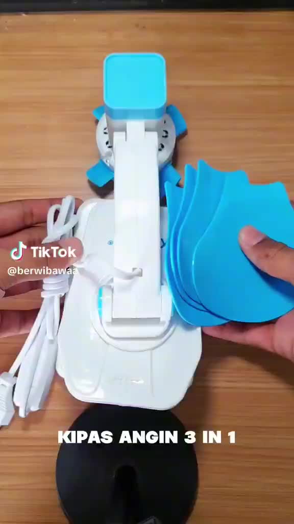 Kipas Angin Jepit kyzuku 3 in 1 18 Watt ( Duduk- Jepit & Dinding ) Murah Biru Listrik Ac