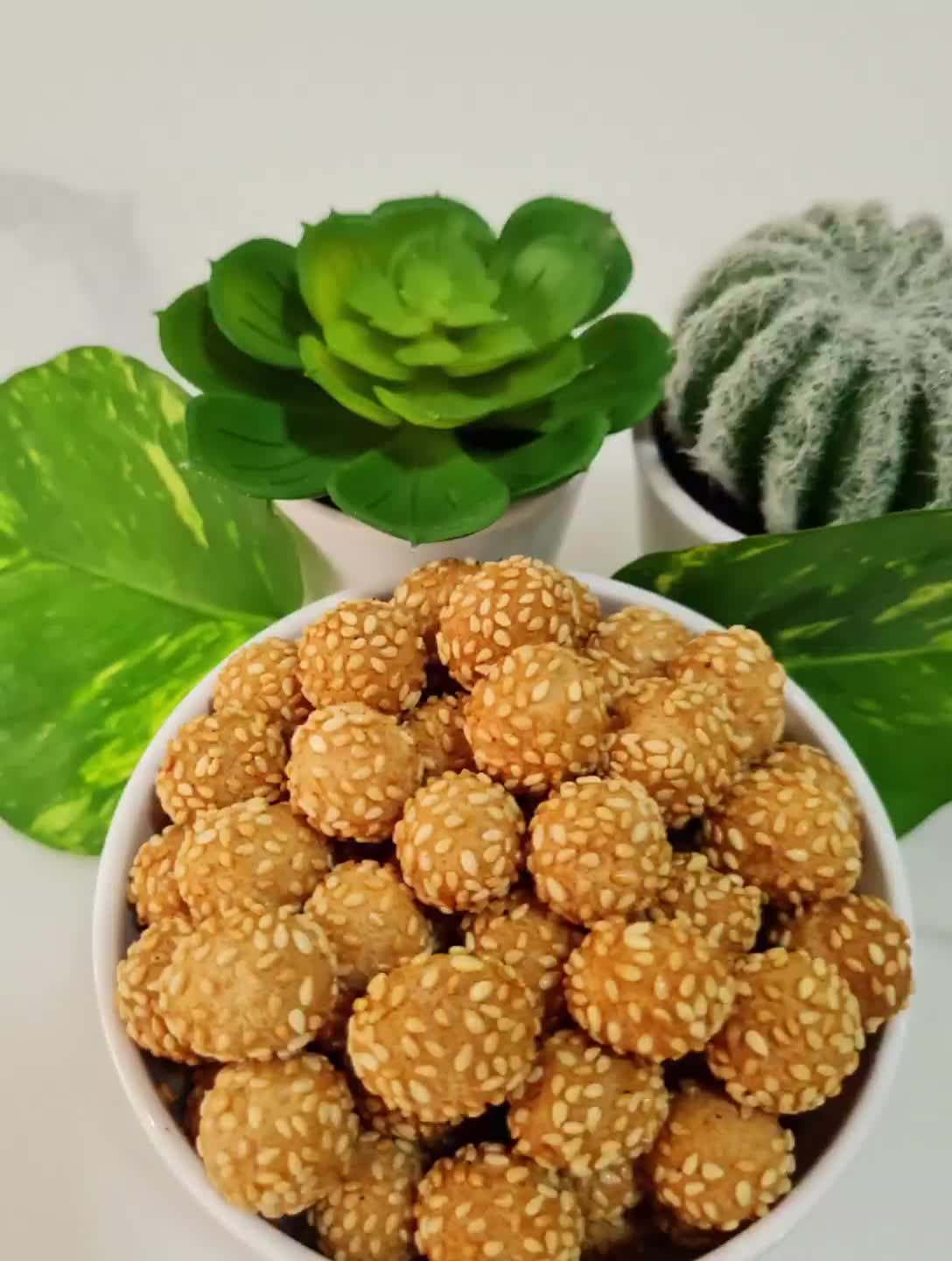 Manis Rasa-1 kg Kue Keciput Wijen Ketan Premium Rasa Gurih Manis Enak Cemilan Camilan