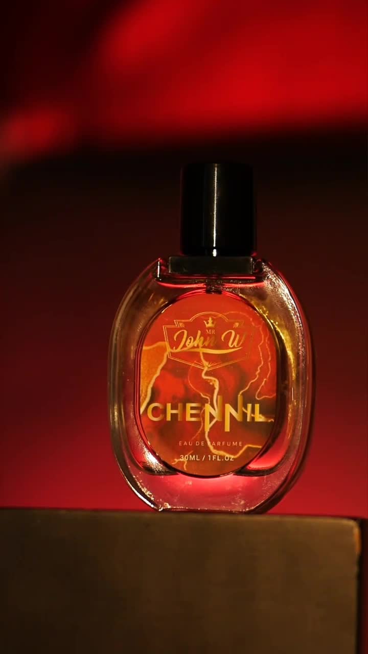 Parfum cewek cowok Chennil Eau De Parfume  30ml UNISEX