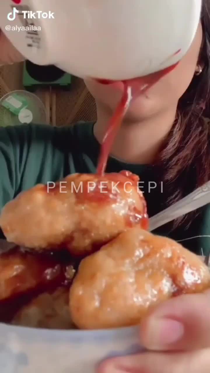 Isi 20 Pcs Pempek Palembang Empek empek ikan mix free cuko