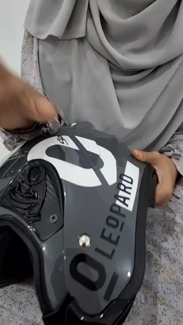 Helm Half Face MLA HAKAI LEOPARD Terbaru (SNI) HITAM GLOS Helm Dewasa Pria dan Wanita-Bisa COD Helm Rekomendasi Sunmori