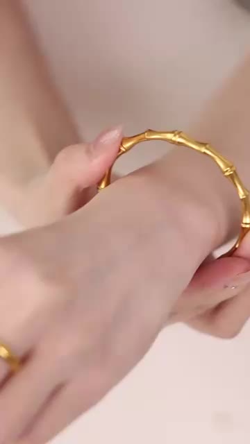 (Bebas beli 2 dapat bonus) C18 Cincin kotak hijau batu asli cowok cakep titanium