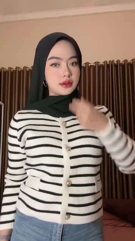 Cardigan Anira knit wanita - variasi kancing aktif desain stripe elegant modis