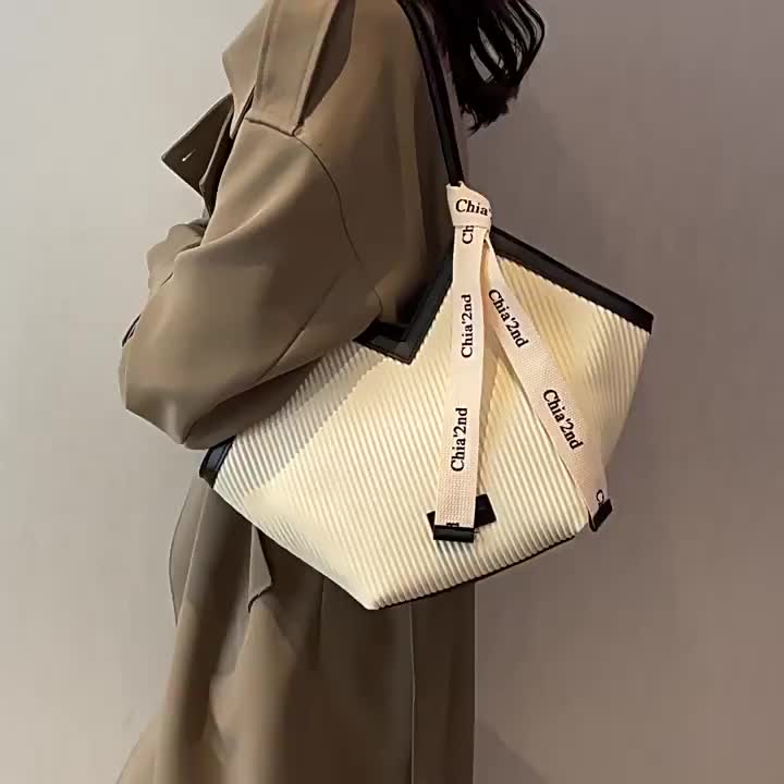 Jennie Bag - Chic Charm - Tas Totebag Wanita Resleting Import Model Korea Terbaru