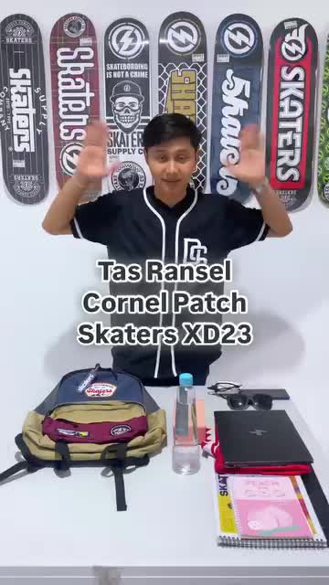 TAS CORNELL PATCH  SKATERS XD024 NAVY - CREAM