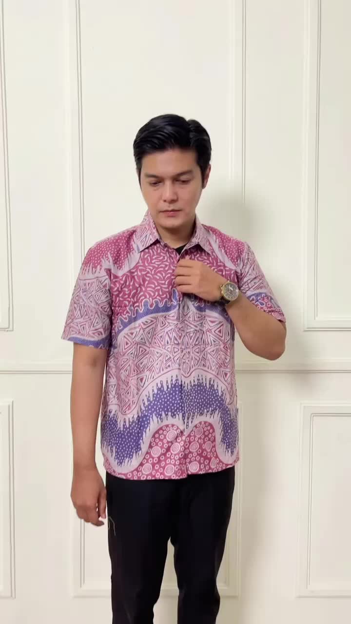 Kemeja Batik Pria Lengan Pendek Hilir Warna Alusan