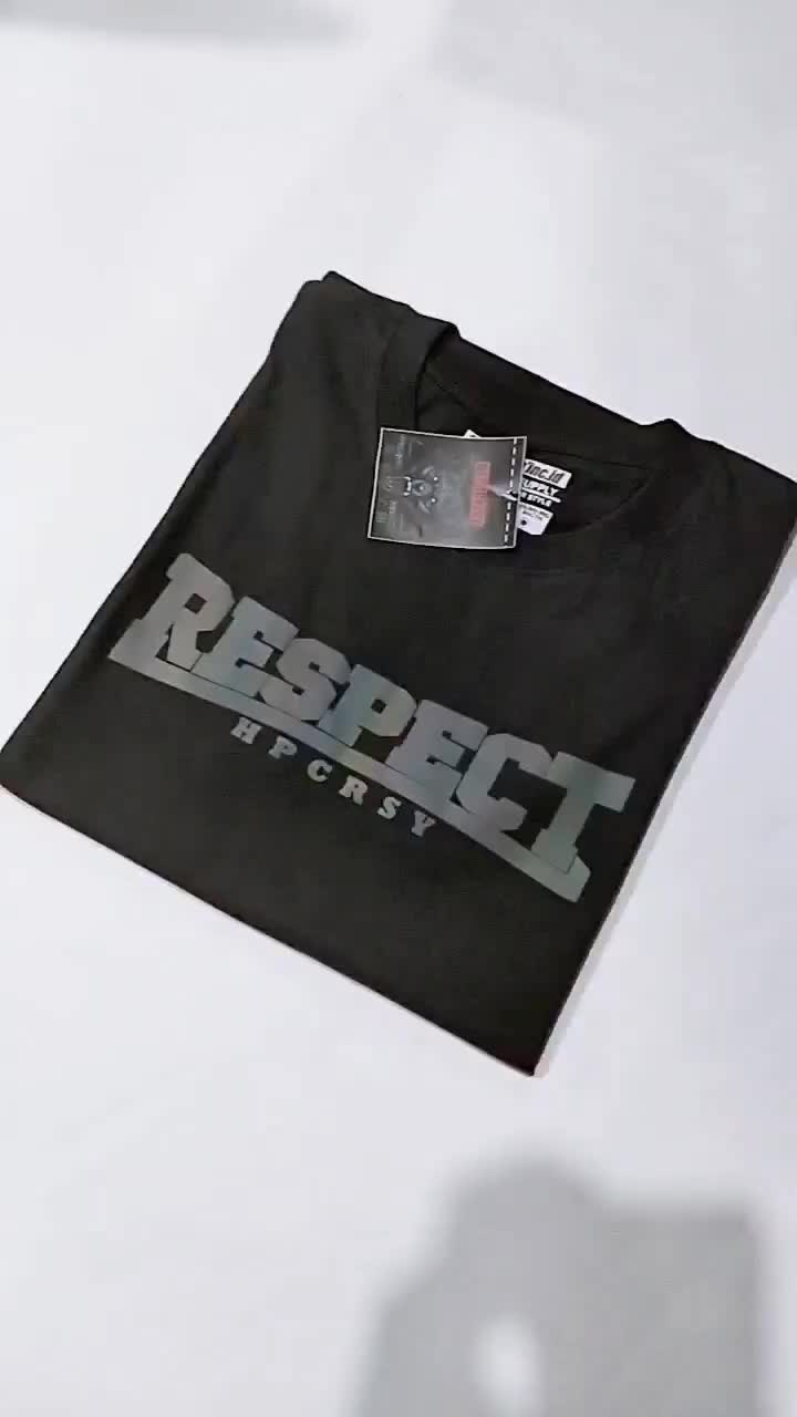 kaos nyala dalam gelap/baju nyala dalam gelap/kaos distro/sablon reflektiv/T-Shirt/kaos simple/acth/Oblong Pria Keren/Katun Combed/Dewasa/Polos/Wanita/Atasan/Unisex/Hitam/Kain/ Putih/Karet/Rainbow/Standar/Pendek/Cowok