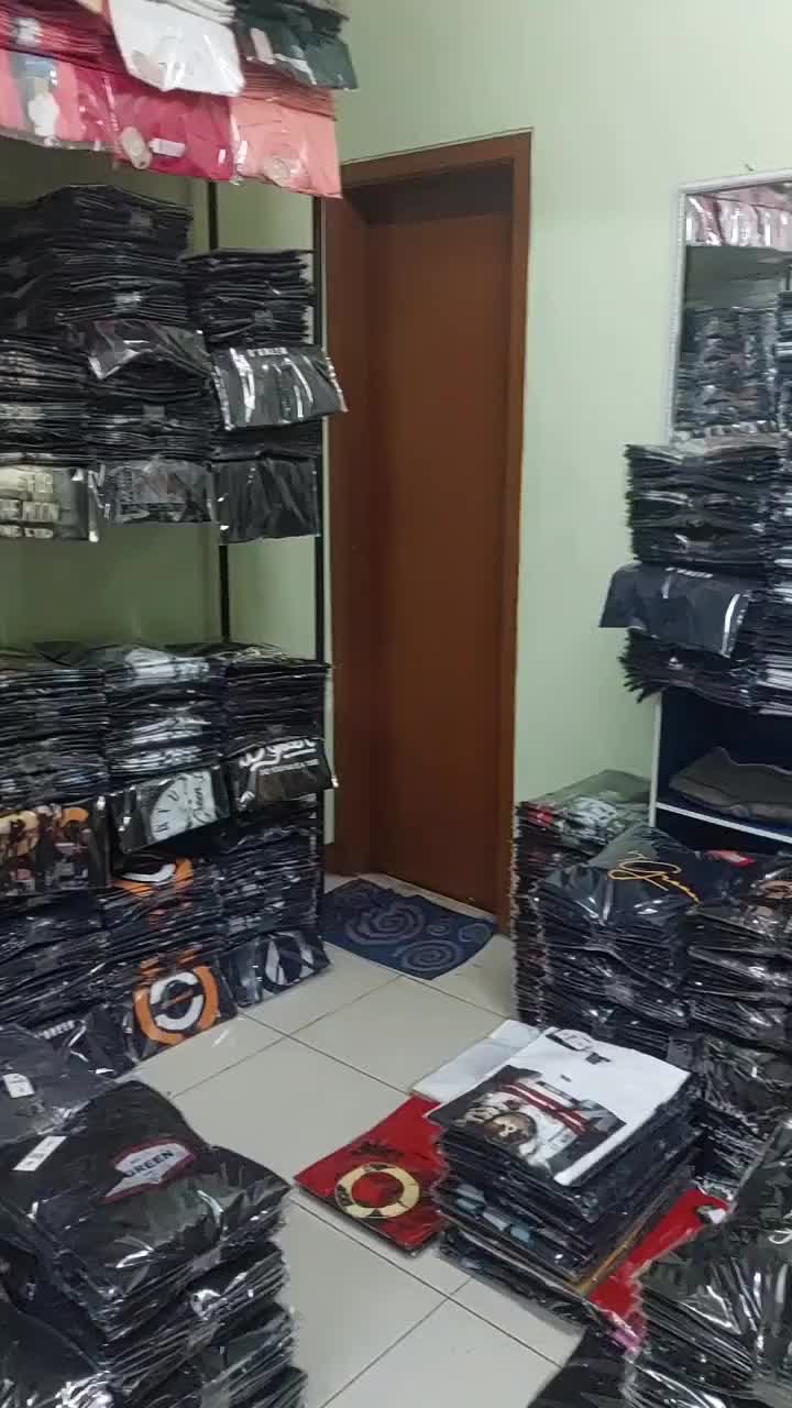 Kaos Distro Pria Original Tangan Pendek Tshirt Oblong Cowok Dewasa Simple Keren Bahan Katun Combed 30S Kain Lembut Nyaman Sablon High Quality Standar Distro Variasi Ukuran M L XL