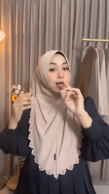 ZAIN - Olive Hijab Instan Cantik Bergo Laser / Kerudung Bergo Jersey Korea High Quality Pet Soft nyaman di PPakai  Anti Tembem Ori ZAIN Collection