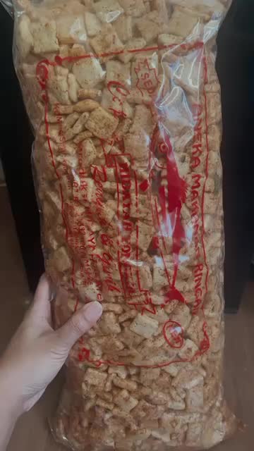 KERUPUK  KOTAK RAMBAK TAHU  /CEMILAN MEDAN  1 BALL (850GR ) food  Krupuk cemilan Asin Camilan Snack Pedas Keripik