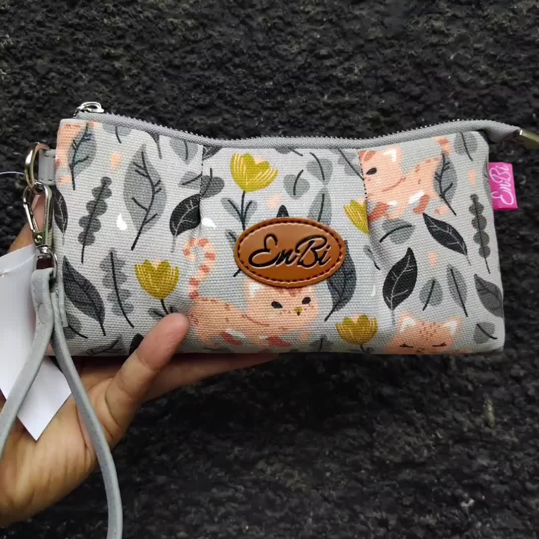 ENBI Dompet Pouch Hp dan Uang Clutch Wanita Terbaru Bahan Kanvas Motif Clutch Wanita Dompet Wanita Panjang Wristlet Rattan Red Motif Elegan dan Unik
