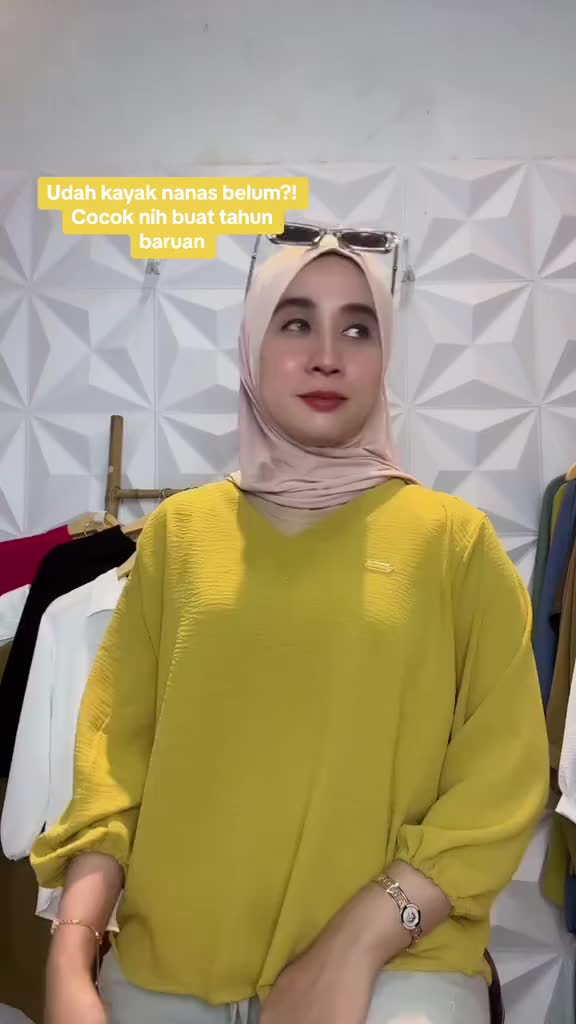 Blouse Wanita NATASYA Vinix Crinkle Airflow Oversize Crop Top Tanpa Kancing Atasan Baju Panjang Tangan 7/8, Tendoutfit_Kekinian 2025