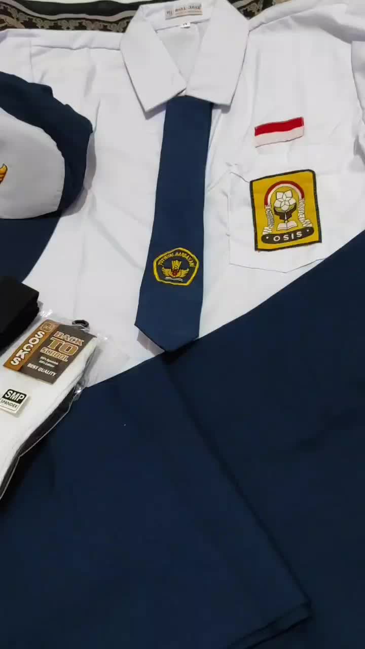 Setelan Super Lengkap Seragam SMP Laki Baju Kemeja Panjang Logo Bordir Celana Panjang Biru By Siddiq Fashion Sekolah