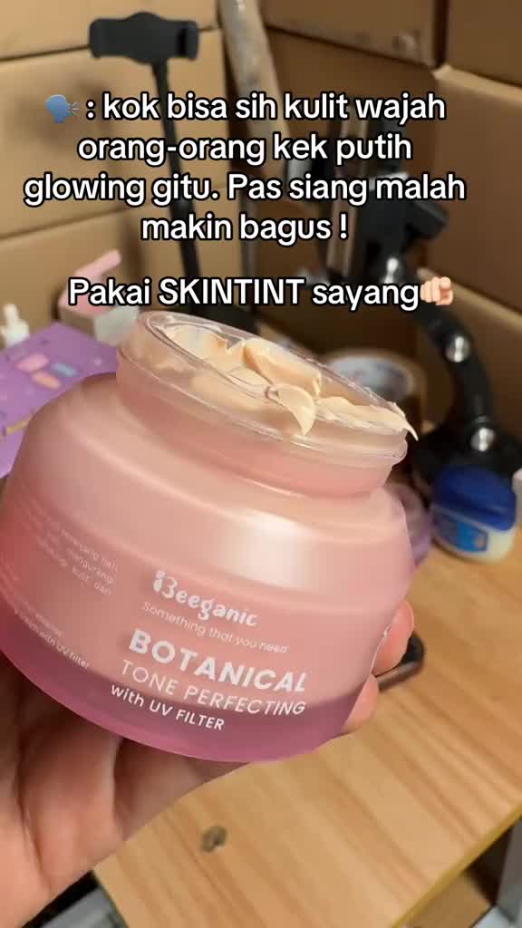 Beeganic Botanical Tone Perfecting With UV filter (Tone up Cream) Mencerahkan