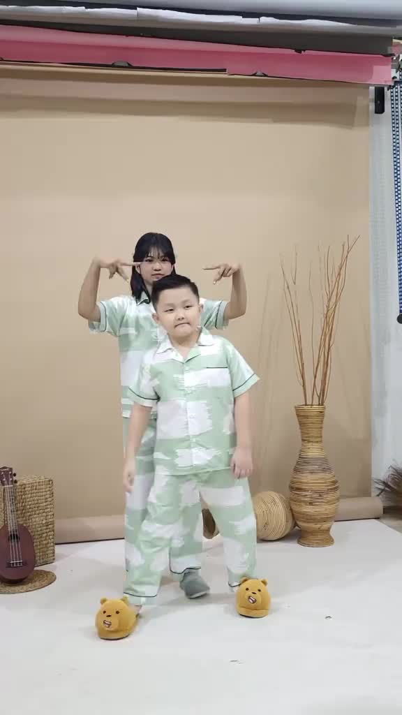 Nyenyak Piyama Anak Perempuan 10 - 12 Tahun ( Size 12 ) Katun Sintetis / Setelan Baju Tidur Motif / Atasan Lengan Pendek Celana Panjang - 3