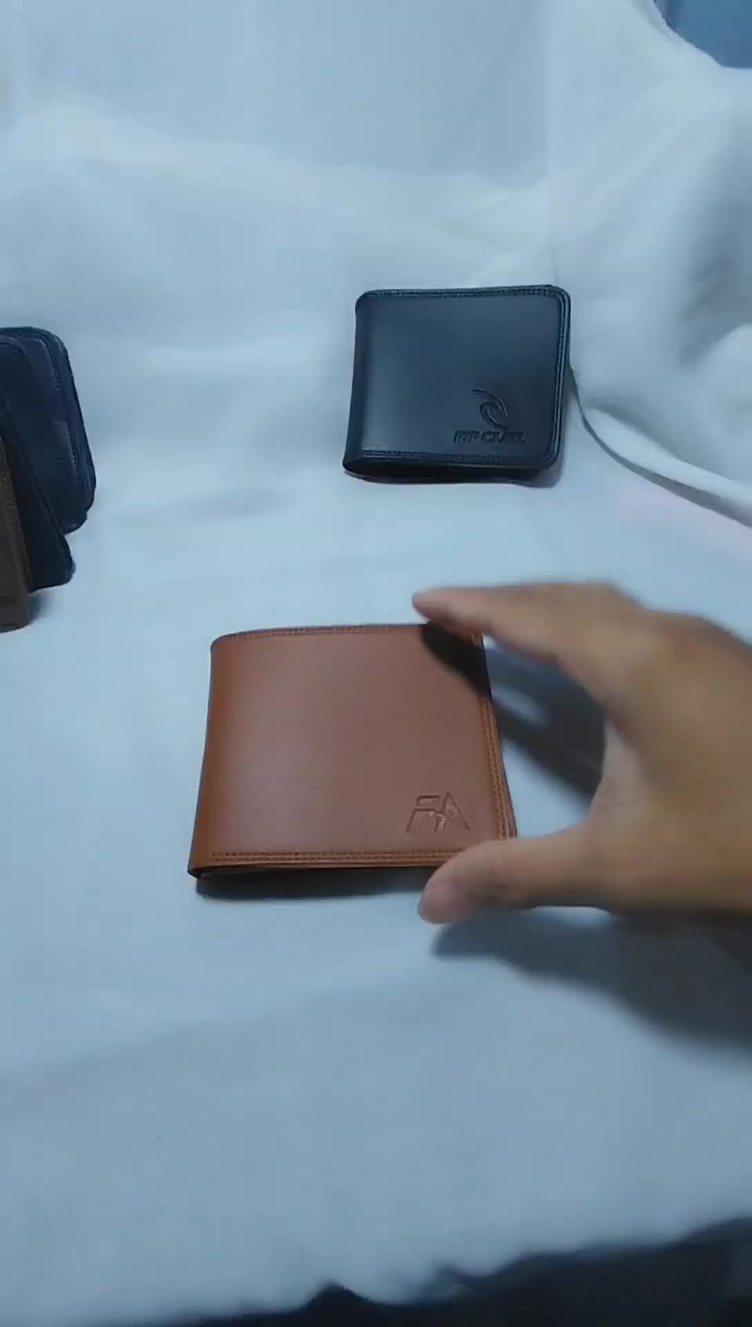 Dompet Pria Lipat Kulit Multifungsi Banyak Sekat Kartu Termurah Uang