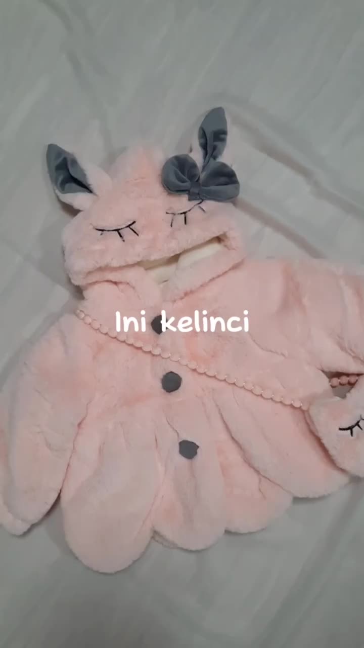 Jaket Bulu Anak Motif Bunny Anak 1 -4 Tahun Musim Hujan & Dingin Hoodie Oversized Hangat & Modis Bayi Perempuan